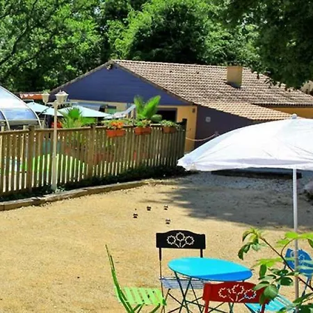 Resort Le Club Vert Du Perigord Sarlat-la-Caneda